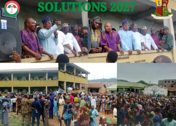 SOLUTIONS 2027: Oloye Adegoke Storms Ibadan NorthWest PDP Meeting, Donates Borehole, Splashes Millions Of Naira On Party Members